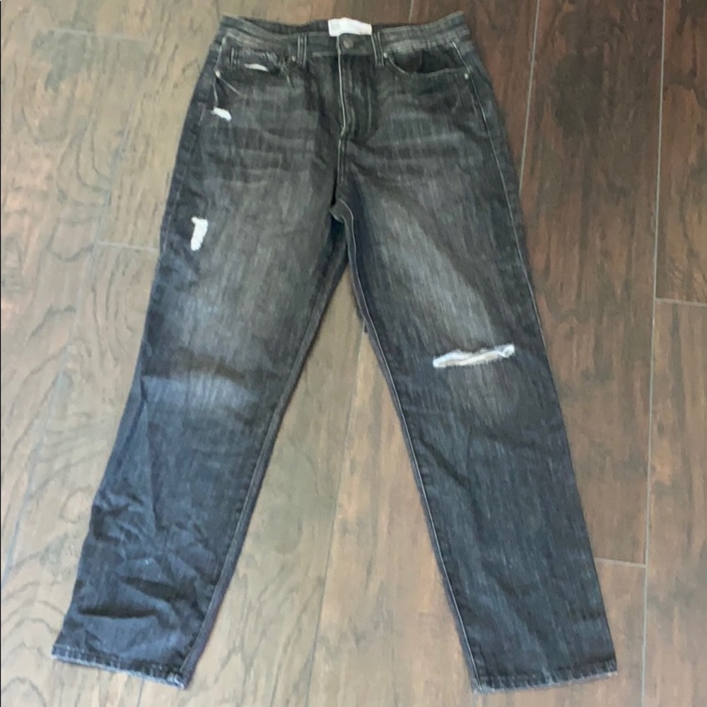 Urban Outfitters Mom jeans